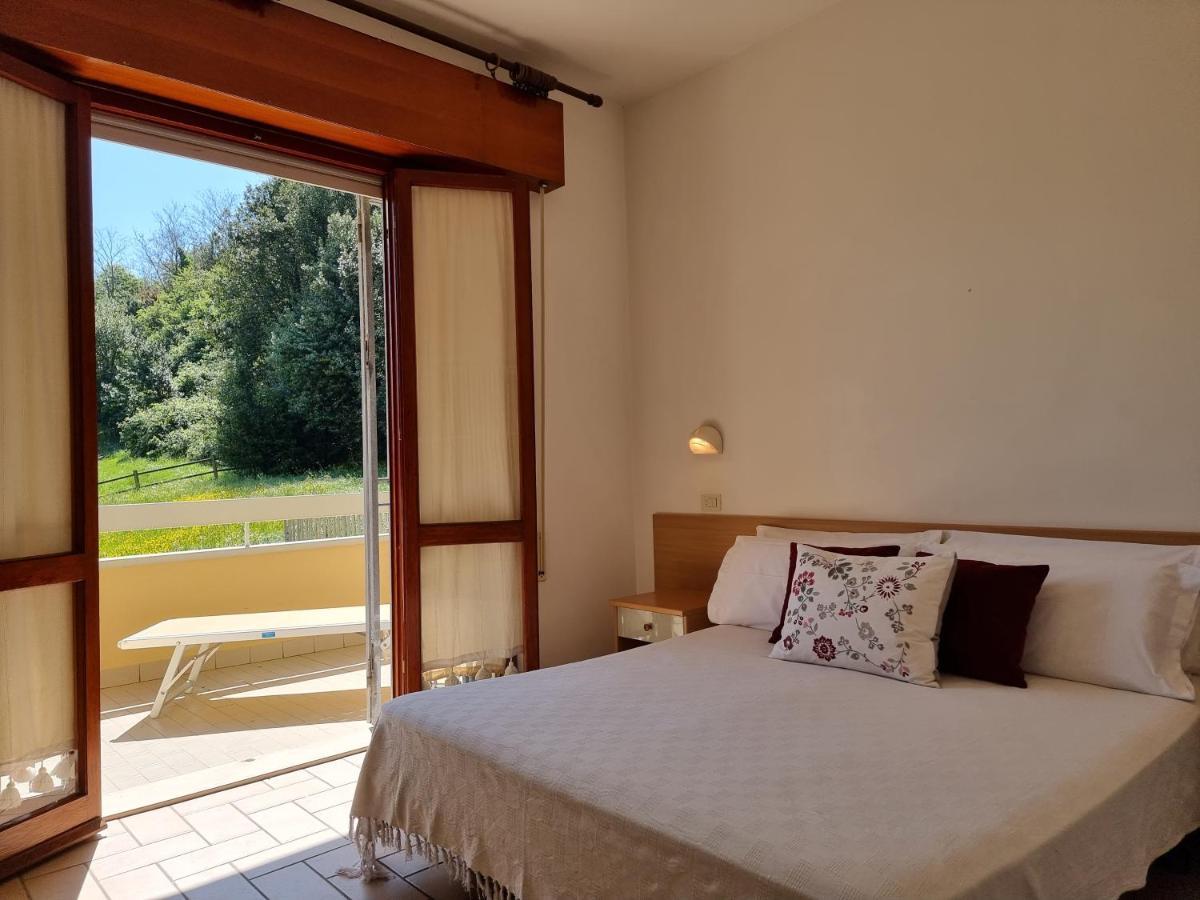 Residence Azzurro Gabicce Mare Eksteriør bilde